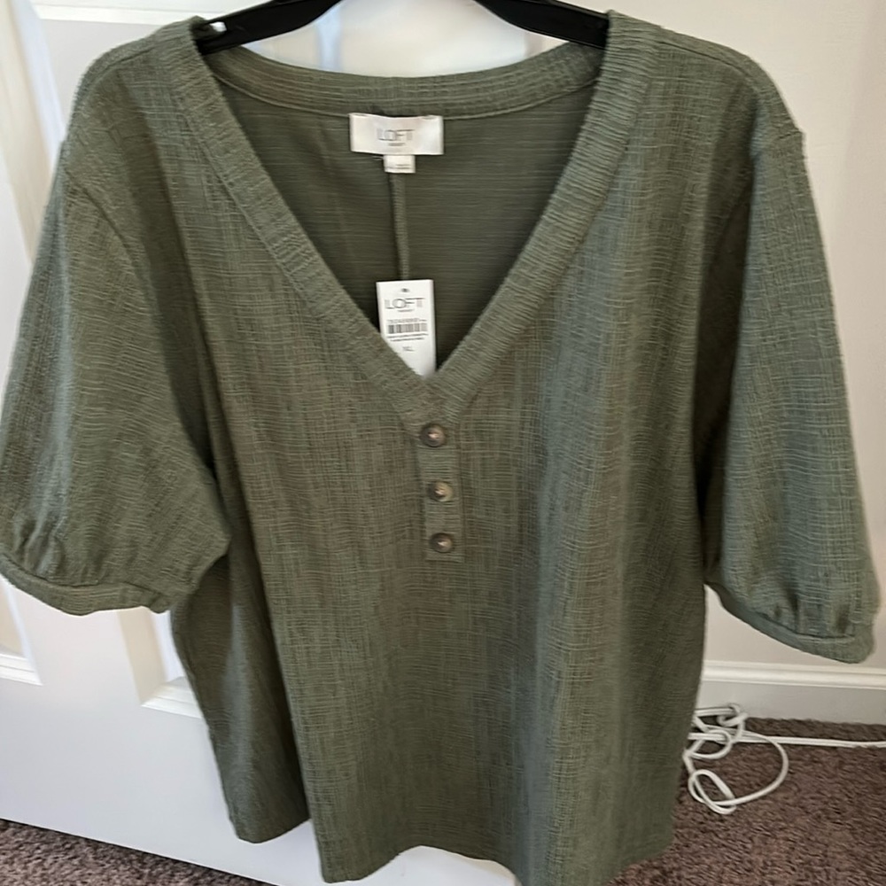 Loft xl green shirt